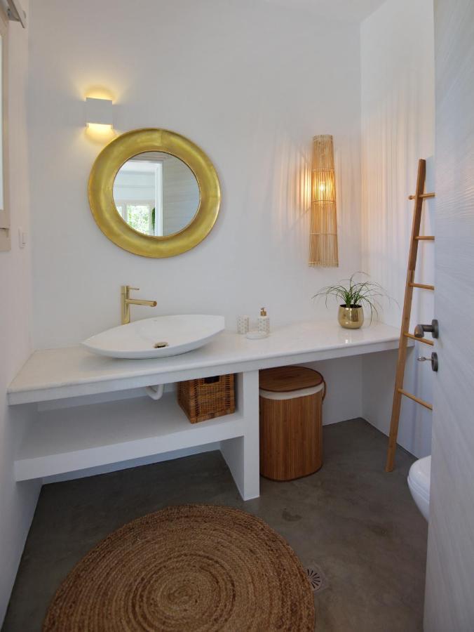 Eleon Suites New Isomata Екстериор снимка